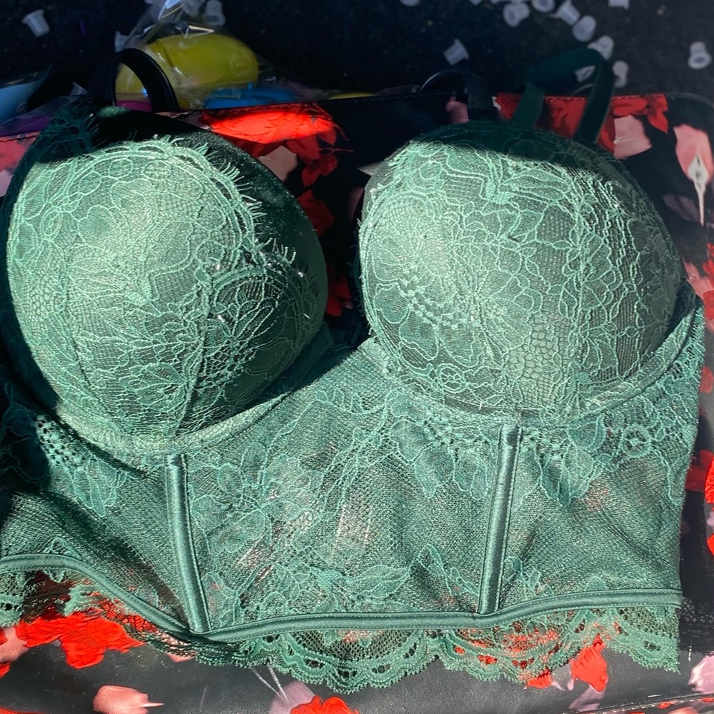 Emerald Bombshell Bra - Picture 3 of 3